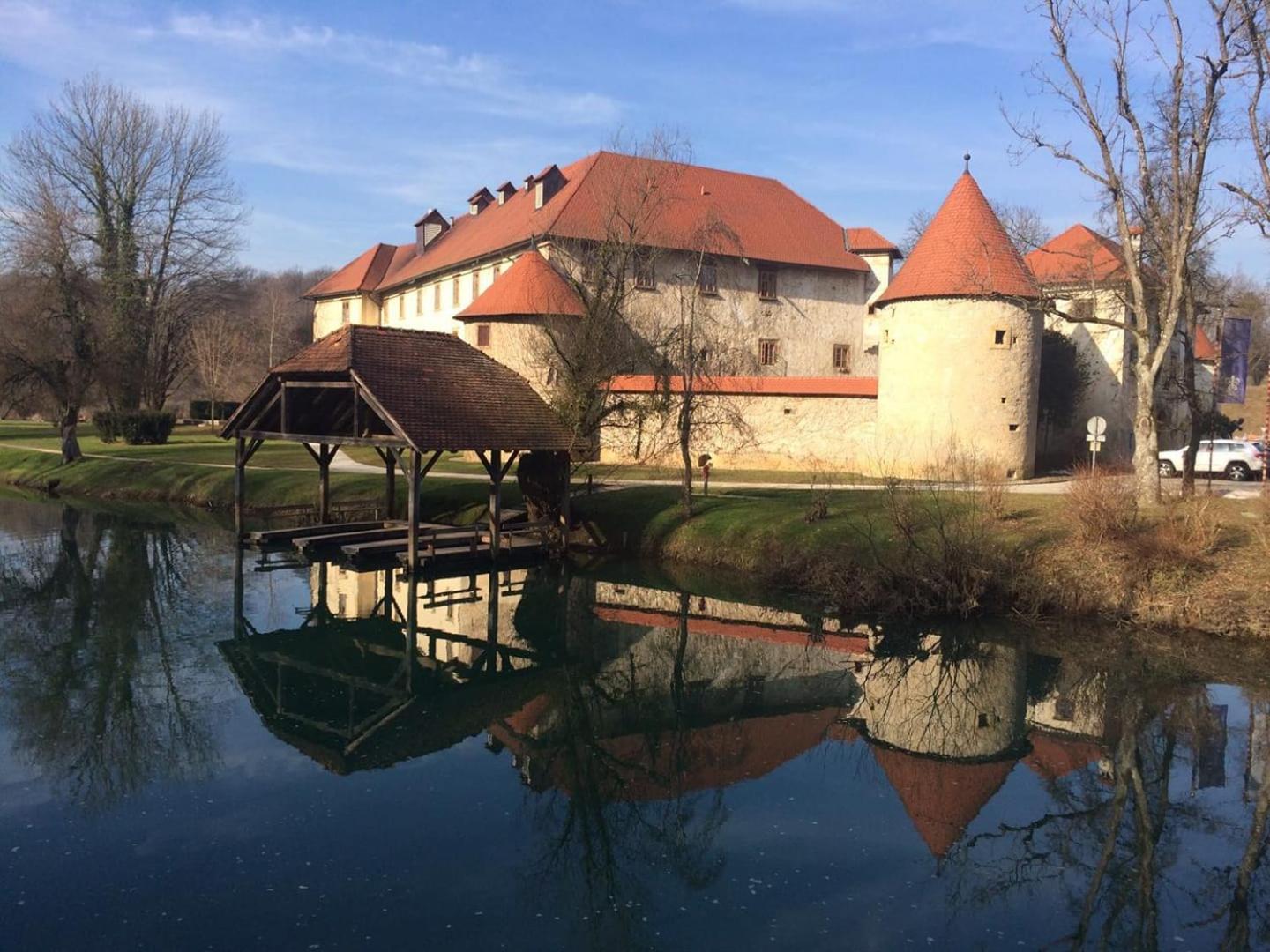 Apartment Preseren Smarjeske Toplice Bagian luar foto